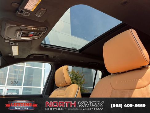 New 2026 Jeep Grand Cherokee L Summit AWD/4WD image 12