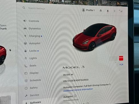 Used 2023 Tesla Model 3 Standard Range image 30