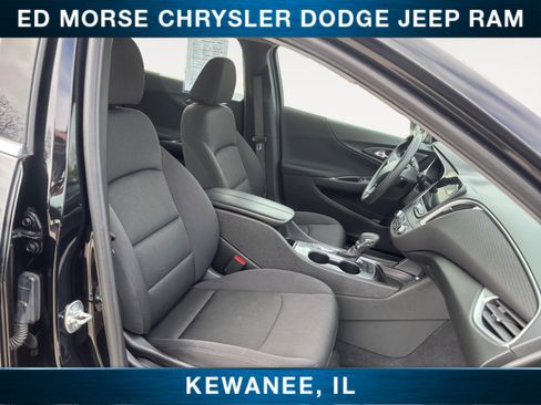 Used 2024 Chevrolet Malibu LT image 15