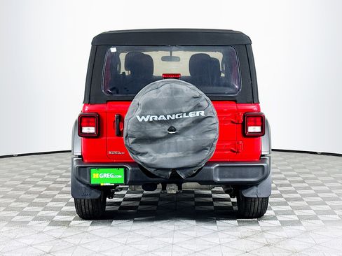 Used 2021 Jeep Wrangler Sport S image 8