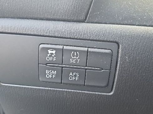 Used 2016 MAZDA MAZDA3 s Grand Touring FWD image 18