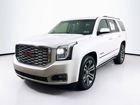 Used 2019 GMC Yukon Denali w/ Denali Ultimate Package image 4