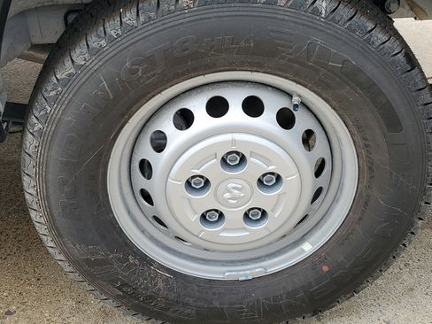 Used 2025 RAM ProMaster 1500 w/ Cold Weather Group image 5