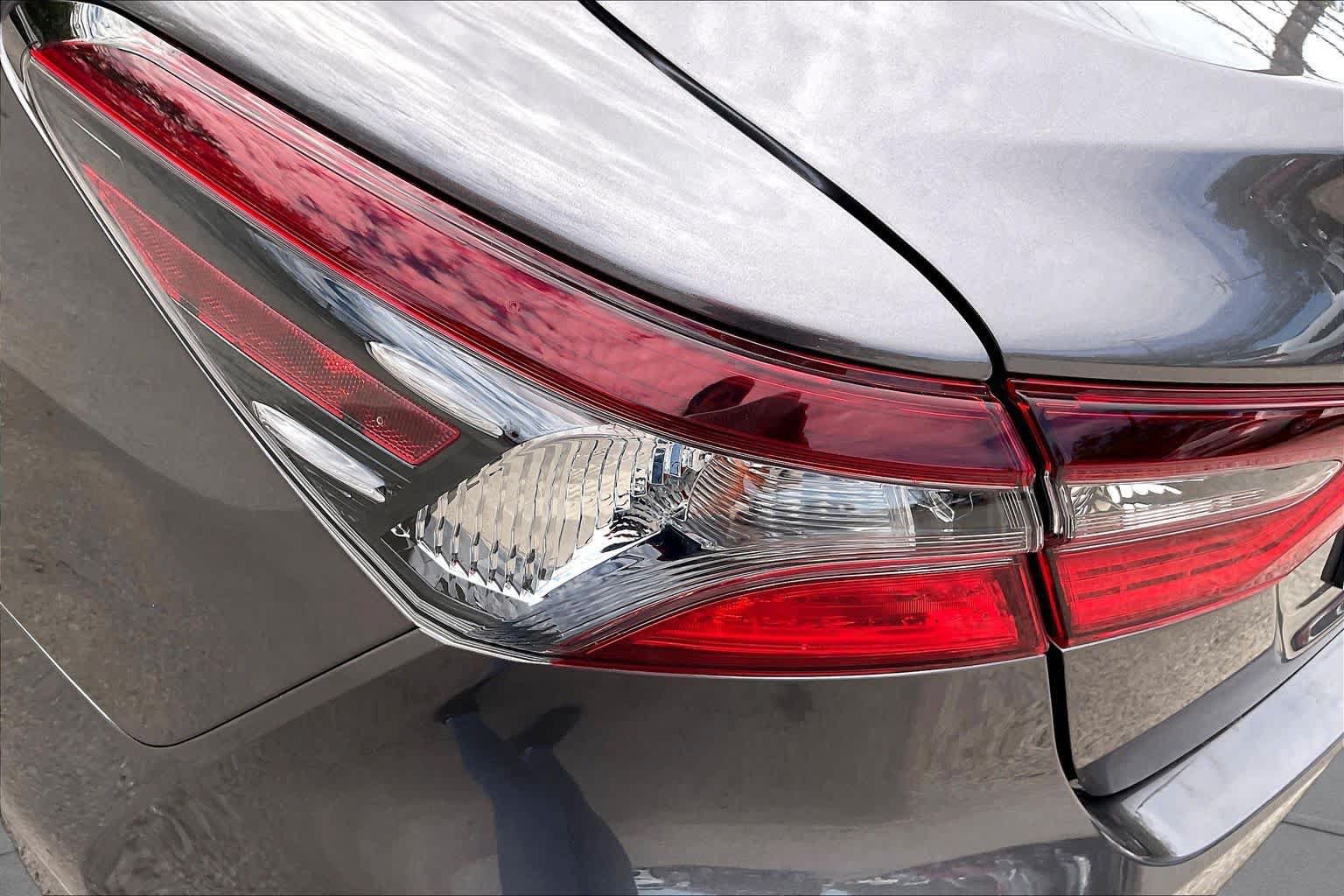 Used 2024 Toyota Camry LE w/ Convenience Package FWD image 28