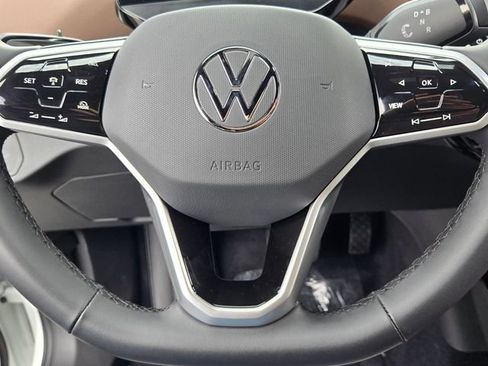 New 2026 Volkswagen ID.4 Pro RWD image 25