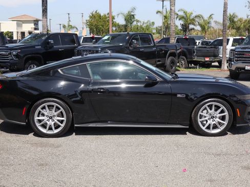 Used 2026 Ford Mustang GT Premium RWD image 10