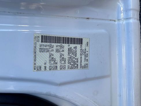 Used 2016 Nissan NV 3500 S image 27