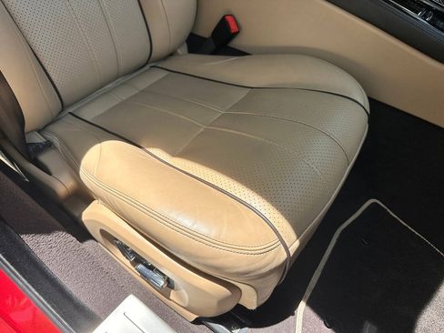 Used 2014 Jaguar XJ L Portfolio RWD image 61