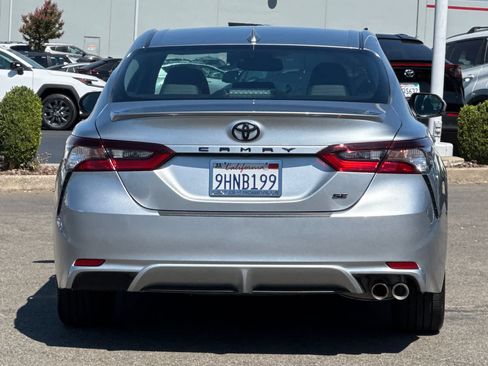 Used 2023 Toyota Camry SE w/ Convenience Package FWD image 8