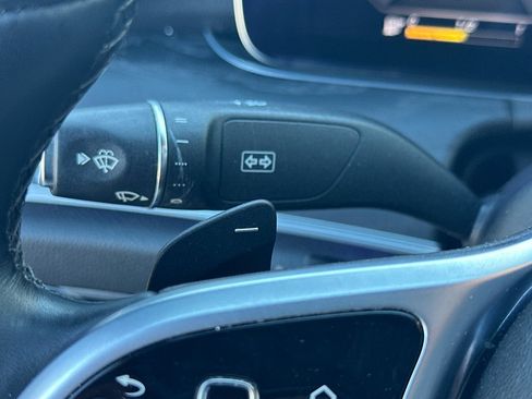 Used 2020 Mercedes-Benz E 350 Sedan image 33