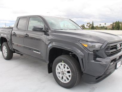 New 2026 Toyota Tacoma SR5
