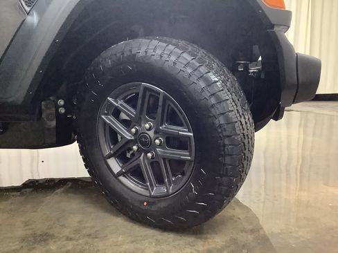 New 2026 Jeep Wrangler Unlimited Sport w/ Convenience Group AWD/4WD image 26
