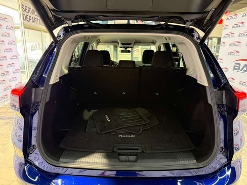 Used 2026 Nissan Rogue SV image 49