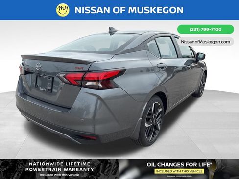 New 2025 Nissan Versa SR w/ Trunk Package image 7