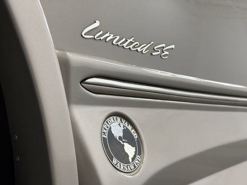 Used 2021 Chevrolet Express 2500 LS w/ Enhanced Convenience Package RWD image 24
