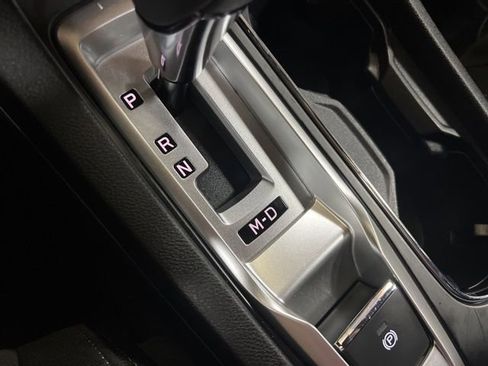 Used 2024 Subaru Ascent Premium w/ Convenience Package image 27