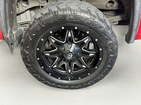 Used 2018 GMC Sierra 1500 SLT w/ SLT Premium Package image 11