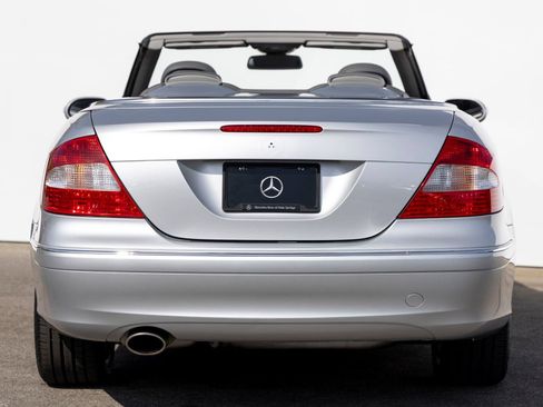 Used 2007 Mercedes-Benz CLK 350 Cabriolet image 6