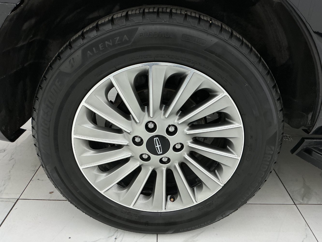 Used 2018 Lincoln Navigator Premiere RWD image 55