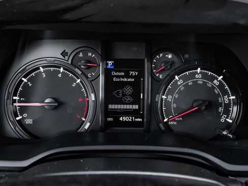 Used 2023 Toyota 4Runner SR5 Premium w/ Moonroof Package image 22