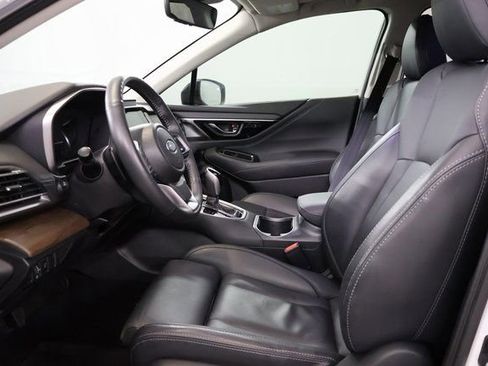 Certified 2025 Subaru Outback Limited image 11