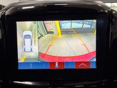 Used 2018 Chevrolet Traverse High Country AWD/4WD image 44