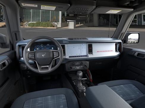 New 2026 Ford Bronco Heritage Edition AWD/4WD image 9