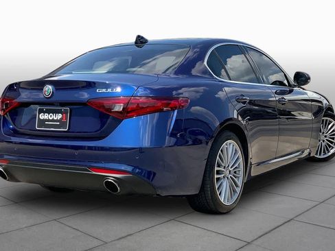 Used 2018 Alfa Romeo Giulia Ti w/ Quick Order Package 22Z Lusso RWD image 13