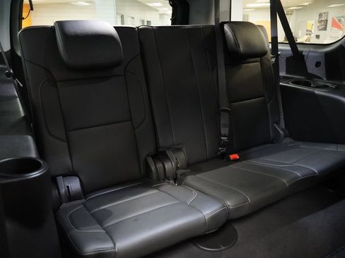 Used 2019 Chevrolet Suburban LT AWD/4WD image 25