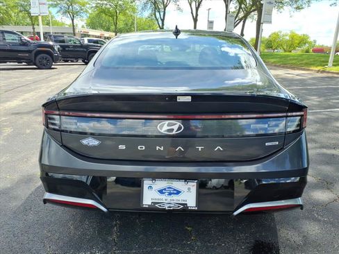 Used 2024 Hyundai Sonata SEL AWD/4WD image 6