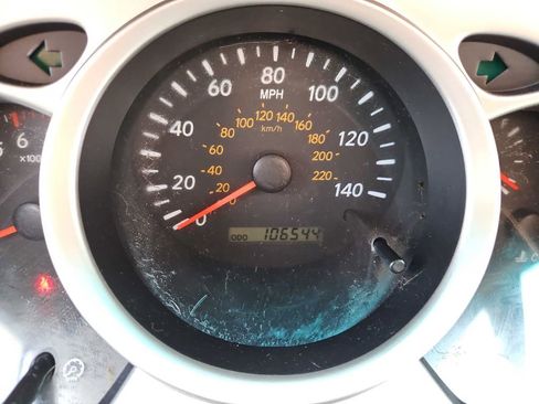 Used 2006 Toyota Highlander Limited w/ Leather Trim Pkg image 25