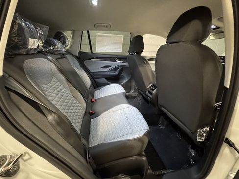 New 2026 Volkswagen Tiguan S AWD/4WD image 9