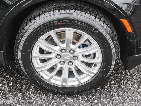 Used 2019 Cadillac XT5 AWD image 16