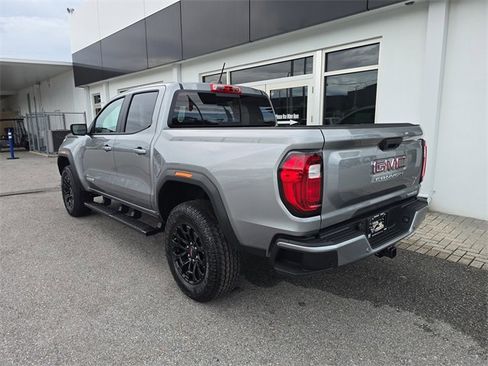 New 2026 GMC Canyon Elevation w/ Convenience Package image 5