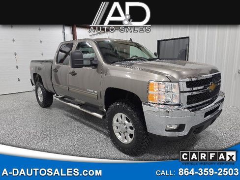 Used 2013 Chevrolet Silverado 2500 LT w/ Interior Plus Package AWD/4WD image 1