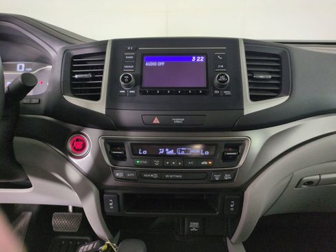 Used 2017 Honda Ridgeline RTL image 21