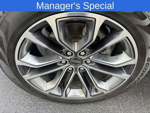 Used 2024 Jeep Grand Wagoneer Series III image 30