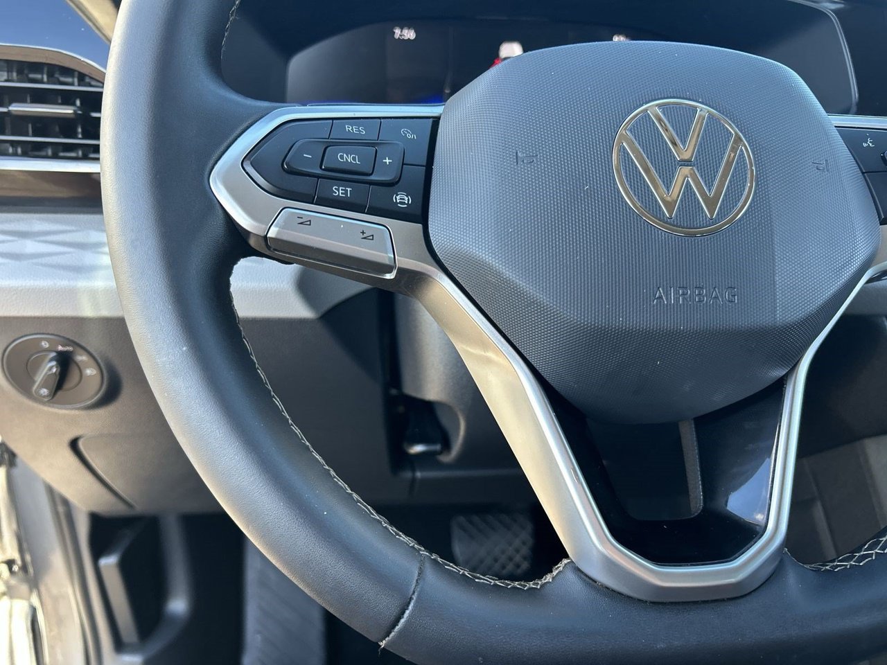 Used 2023 Volkswagen Taos S FWD image 20