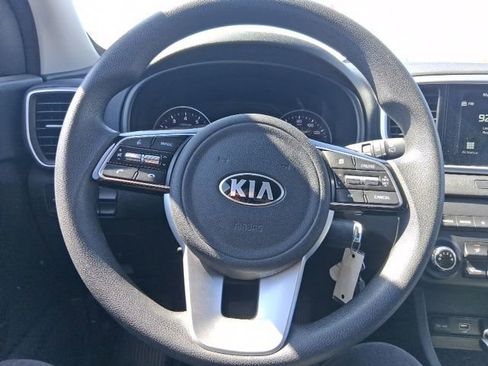 Used 2020 Kia Sportage LX AWD/4WD image 15