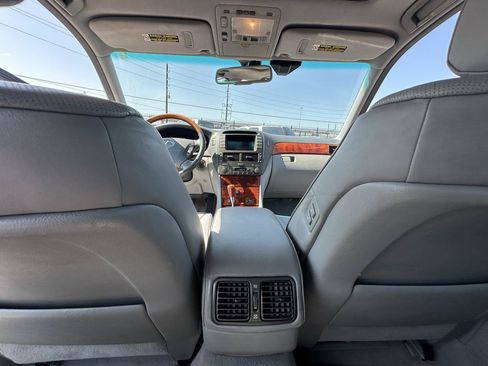 Used 2006 Lexus LS 430 RWD image 69