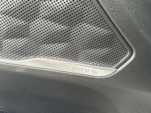 Used 2019 Hyundai Santa Fe Limited FWD image 16