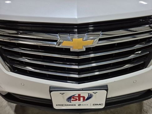 Certified 2024 Chevrolet Equinox Premier FWD image 29