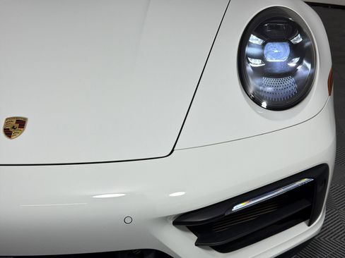 Certified 2022 Porsche 911 Carrera 4 GTS AWD/4WD image 11