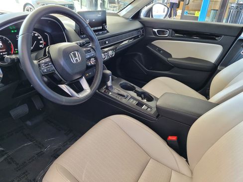 Used 2024 Honda Civic EX-L image 13