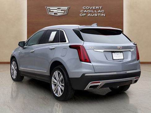 Used 2024 Cadillac XT5 Premium Luxury AWD/4WD image 3