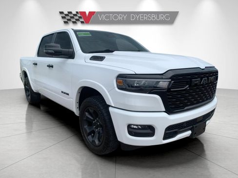 Used 2025 RAM 1500 Lone Star AWD/4WD image 1