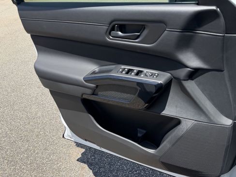 New 2026 Nissan Pathfinder SV FWD image 16