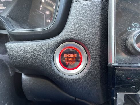 Used 2021 Honda CR-V Special Edition image 18