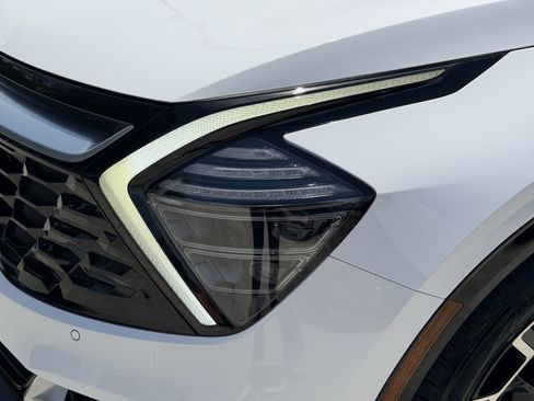 Certified 2023 Kia Sportage SX FWD image 10