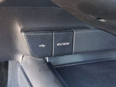 Used 2024 Toyota Camry SE AWD/4WD image 28